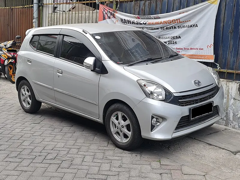 Foto ilustrasi Toyota Agya TRD AT 2015 (model serupa, bukan unit yang diiklankan)