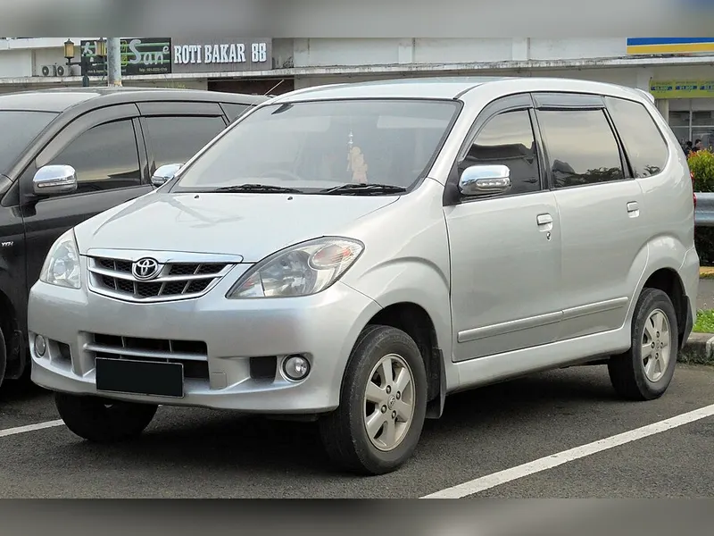 Foto ilustrasi Toyota Avanza G MT 2006 (model serupa, bukan unit yang diiklankan)